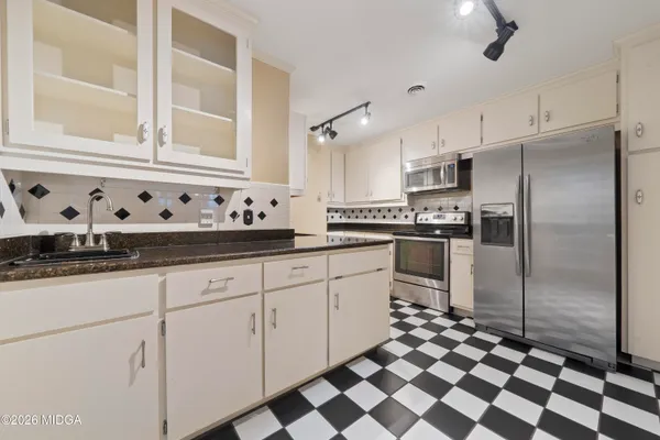 $219,900 | 518 High Point N Road, Macon, GA 31210