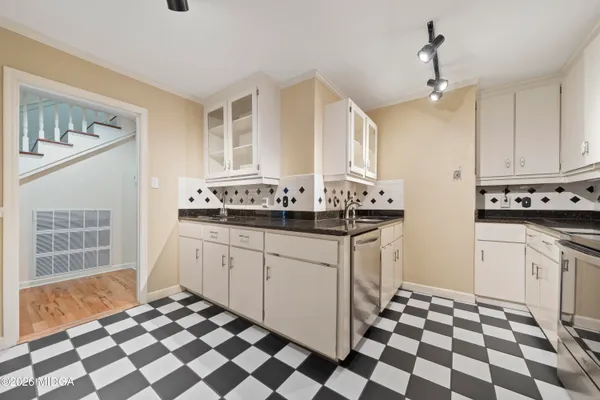 $219,900 | 518 High Point N Road, Macon, GA 31210