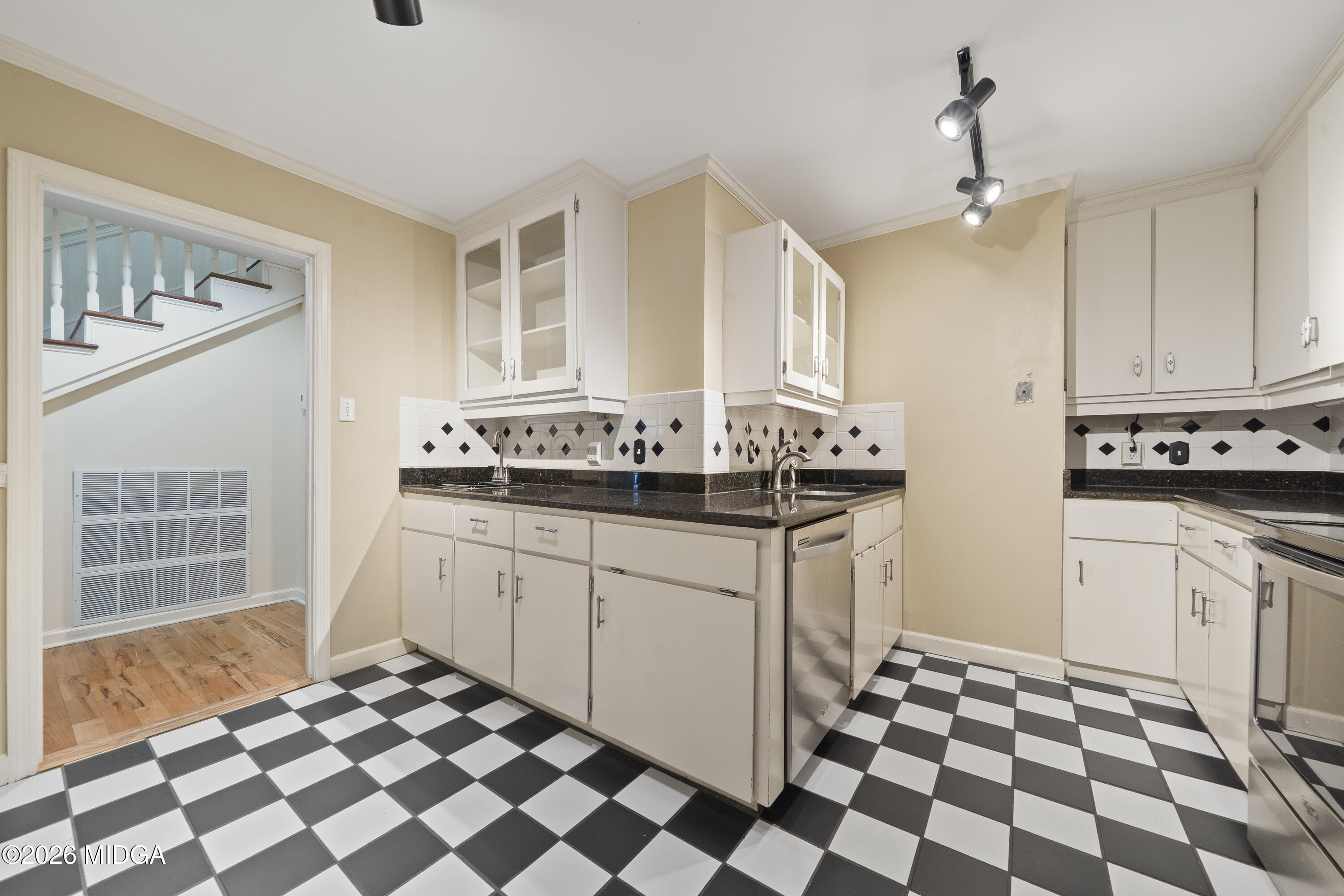 518 High Point N Road Macon, GA 31210 - Photo 13 of 48 518 High Point Road North-06856