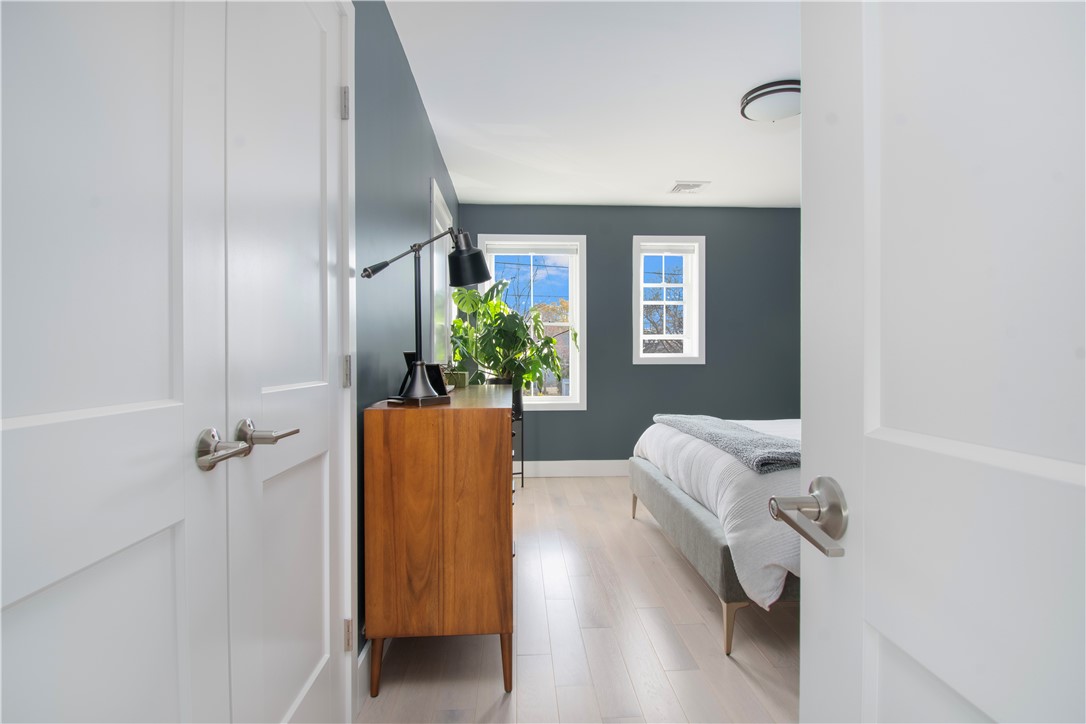 153 Graystone Street Warwick, RI 02886 - Photo 33 of 50