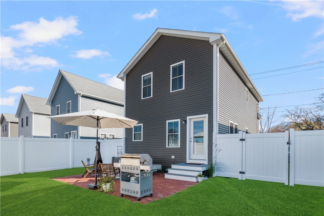 153 Graystone Street Warwick, RI 02886 - Photo 49 of 50