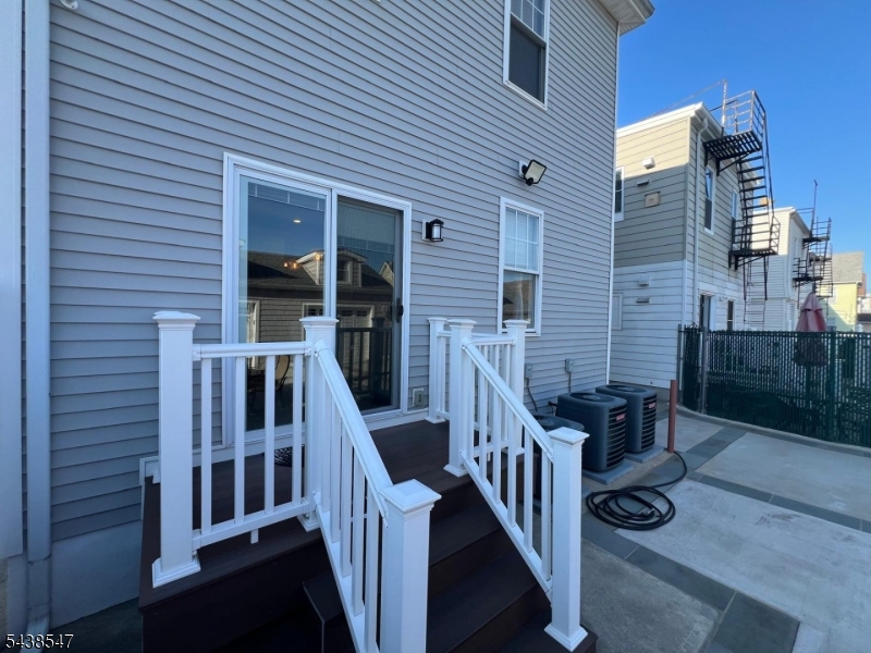 736 Pennington Street Elizabeth, NJ 07202 - Photo 28 of 31