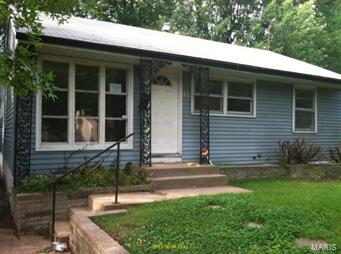 421 Caithness Road St. Louis, MO 63137 - Photo 1 of 1