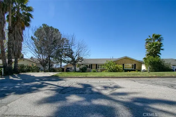 $749,000 | 11758 Grant Drive, Yucaipa, CA 92399