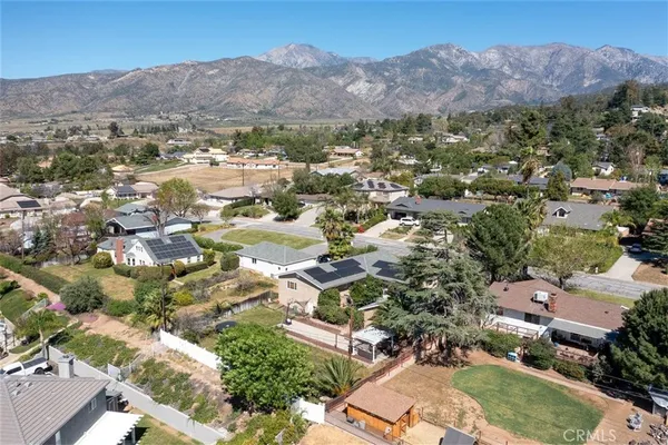$749,000 | 11758 Grant Drive, Yucaipa, CA 92399