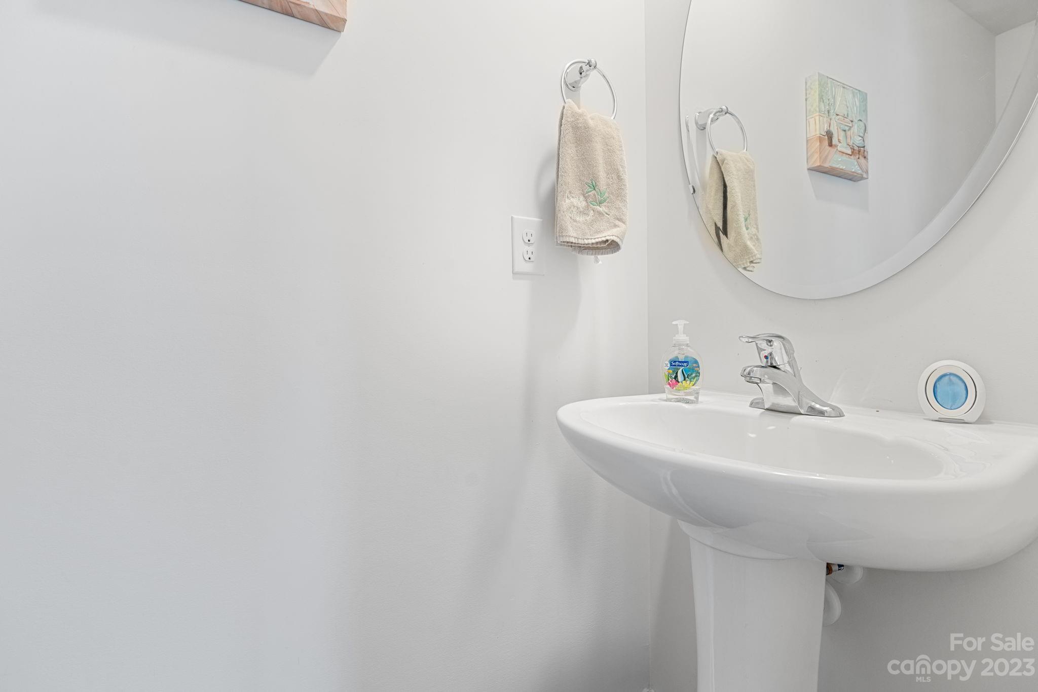 358 Oak Br Road Arden, NC 28704 - Photo 11 of 23 Gallery Image 11