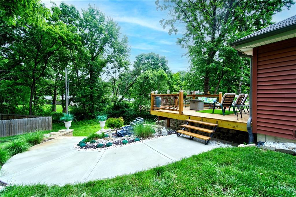 12108 Oak Ridge Road Independence, MO 64052 - Photo 40 of 51