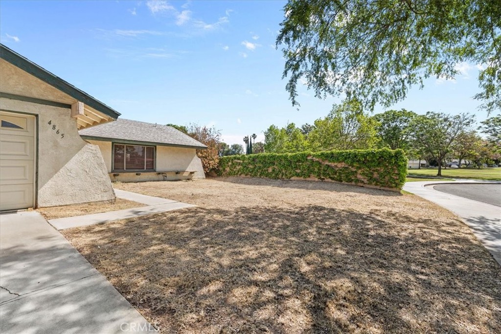 4865 Emerson Street Riverside, CA 92504 - Photo 2 of 43