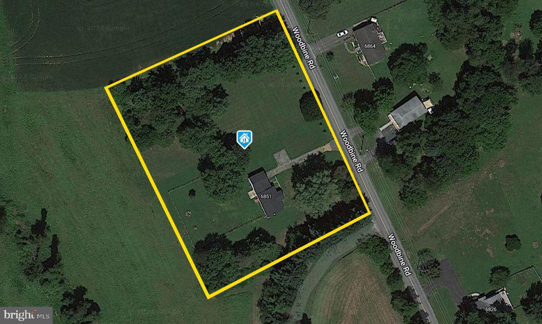 6851 Woodbine Road Delta, PA 17314 - Photo 3 of 61 Gallery Image 3