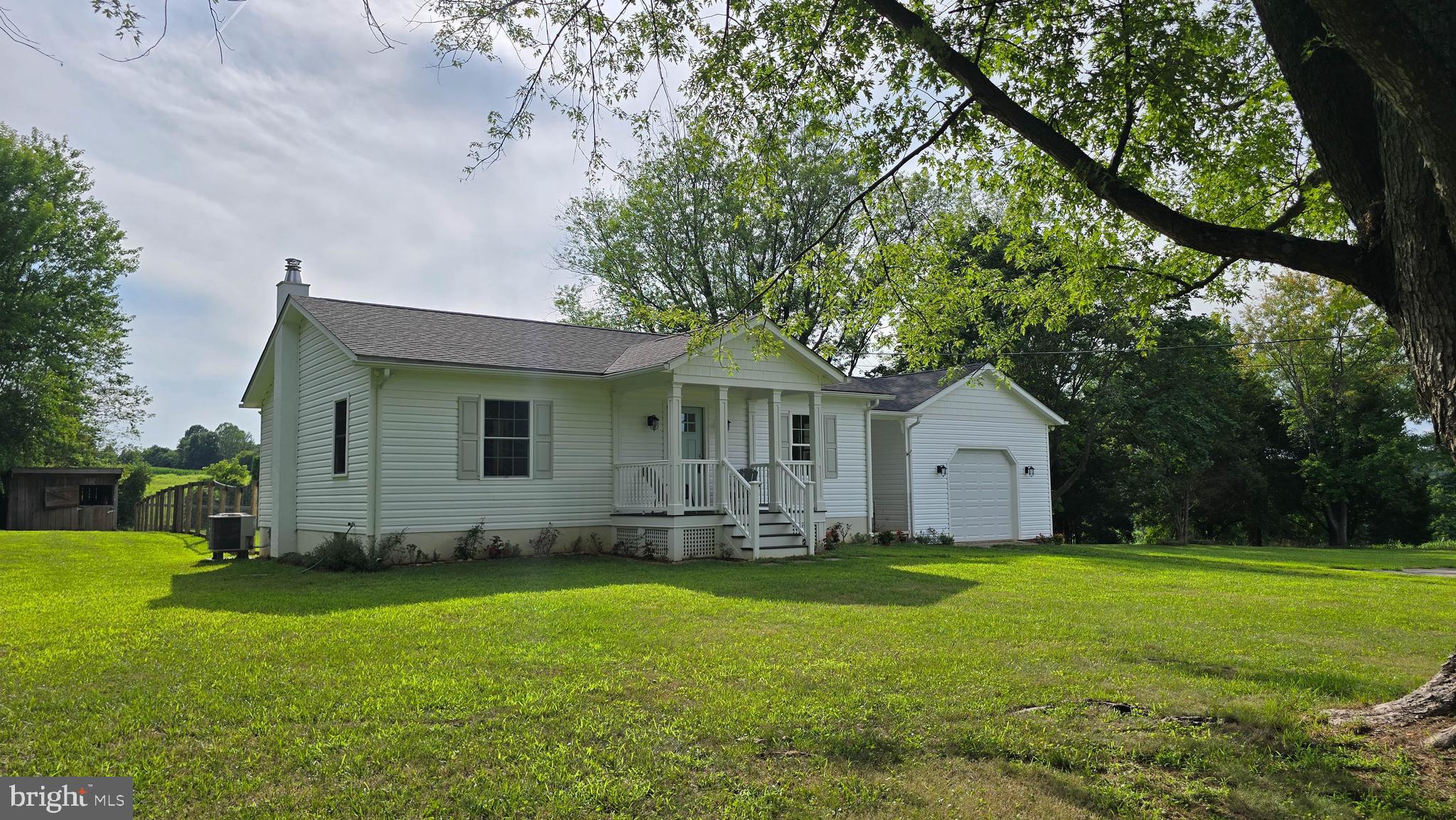 6851 Woodbine Road Delta, PA 17314 - Photo 4 of 61 Gallery Image 4
