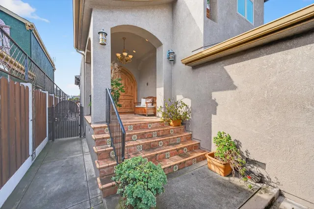 $1,449,000 | 1043 Locust Street, San Jose, CA 95110