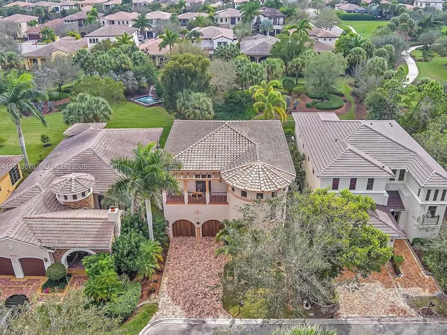$1,599,999 | 9614 Kenley Court, Parkland, FL 33076