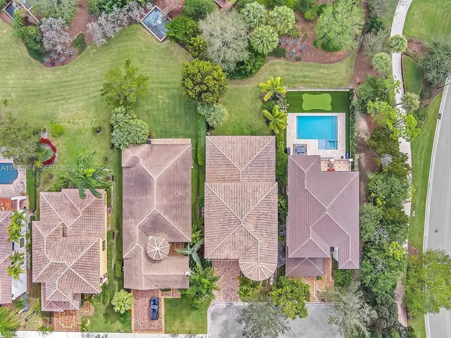 $1,599,999 | 9614 Kenley Court, Parkland, FL 33076