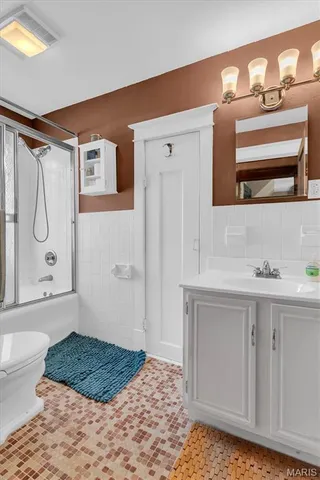 $275,000 | 5975 North Cuba Court, St. Louis, MO 63139