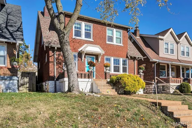 $275,000 | 5975 North Cuba Court, St. Louis, MO 63139