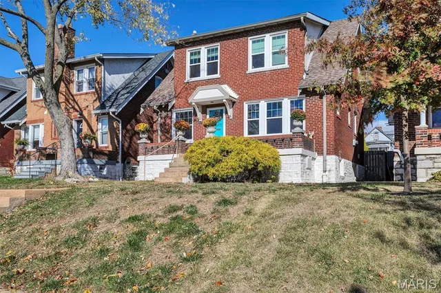 $275,000 | 5975 North Cuba Court, St. Louis, MO 63139