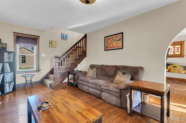 $275,000 | 5975 North Cuba Court, St. Louis, MO 63139