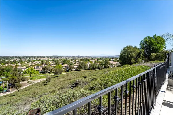 $900,000 | 32984 Sotelo Drive, Temecula, CA 92592