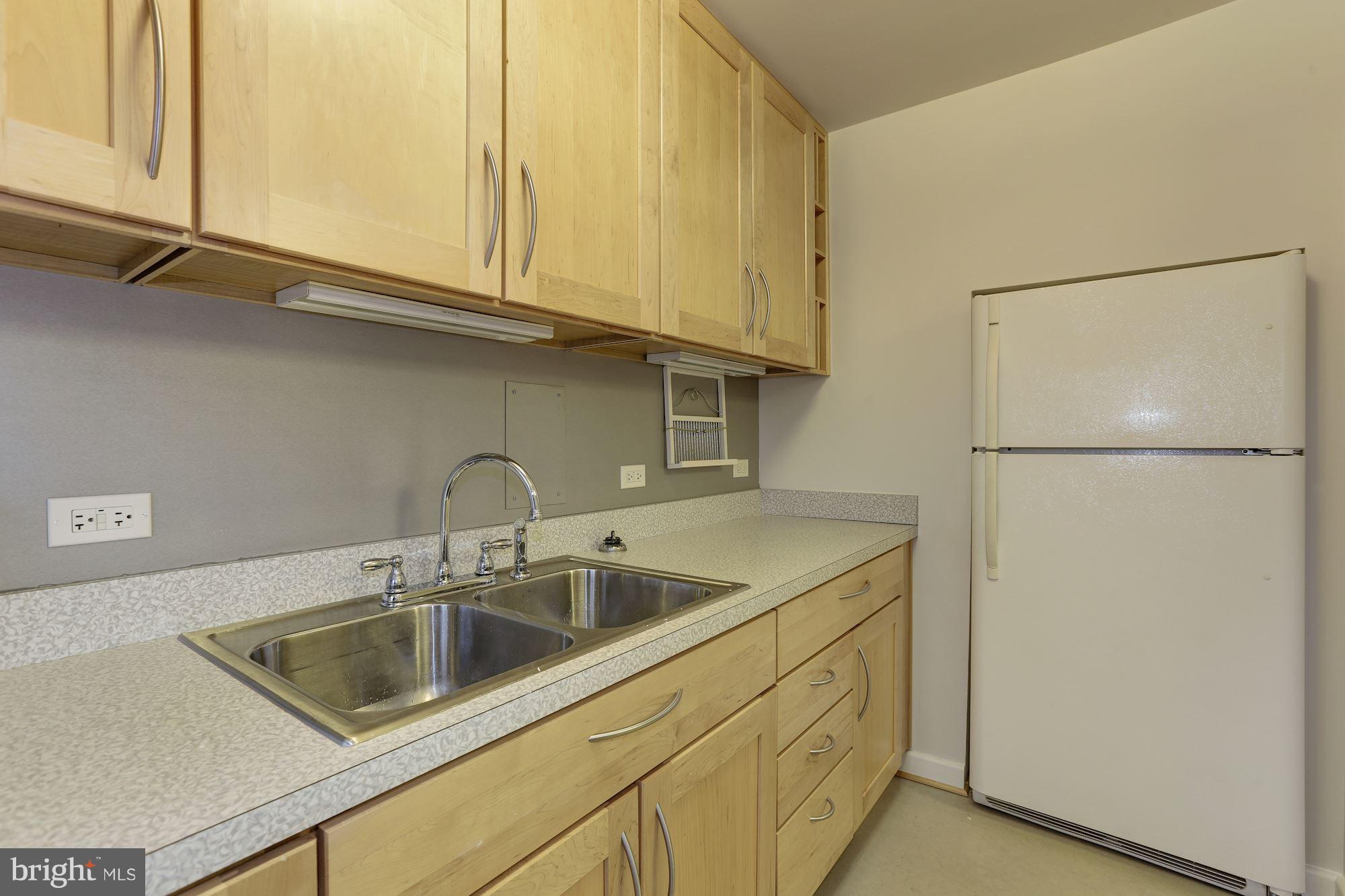 7 R Research Road Greenbelt, MD 20770 - Photo 19 of 42 Gallery Image 19