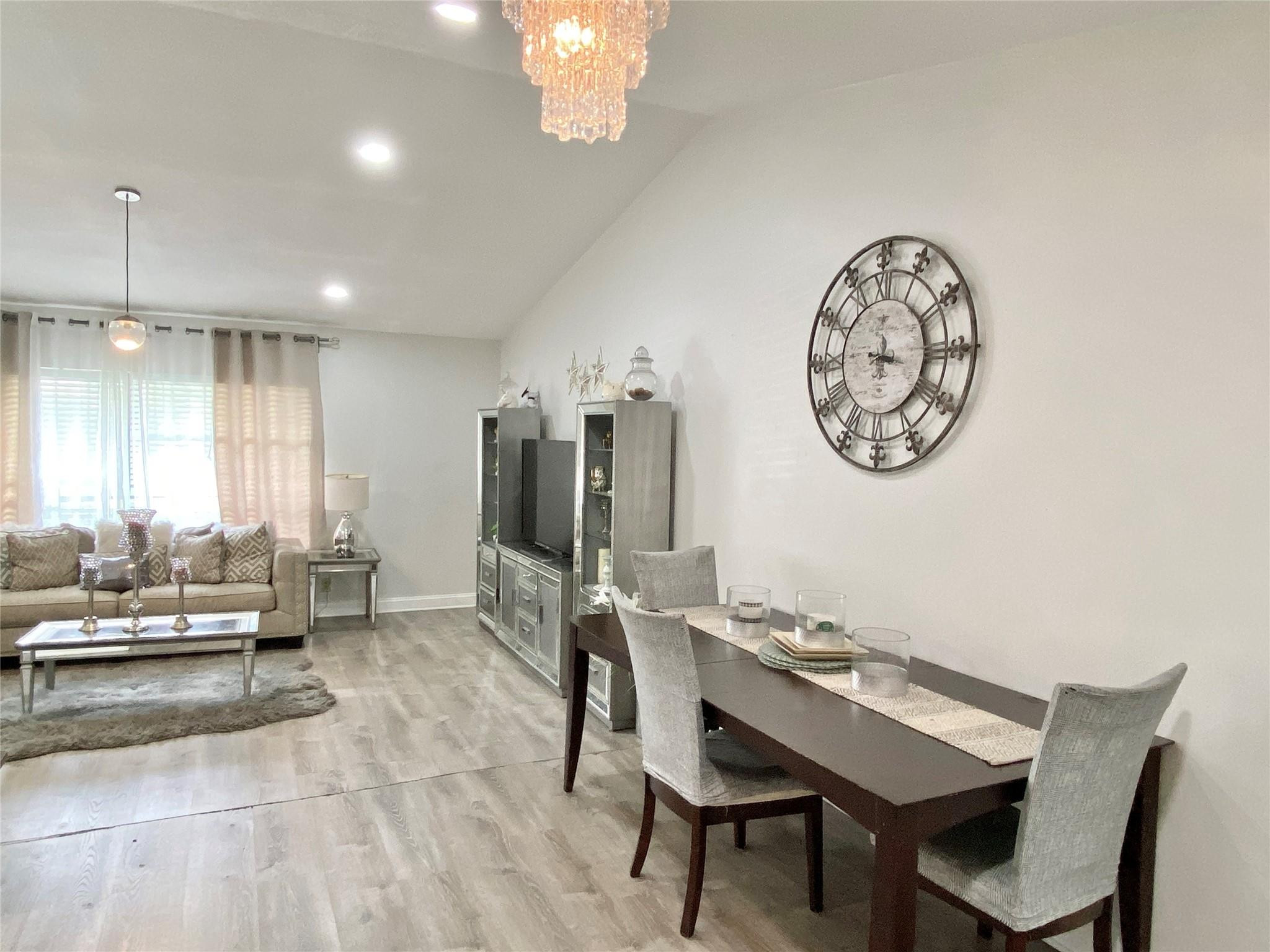 9569 Richmond Circle Boca Raton, FL 33434 - Photo 8 of 26 Photo 8