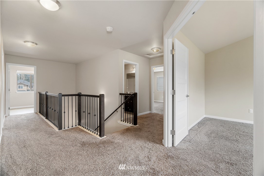4715 Rosa Court Lacey, WA 98503 - Photo 12 of 35 Gallery Image 12