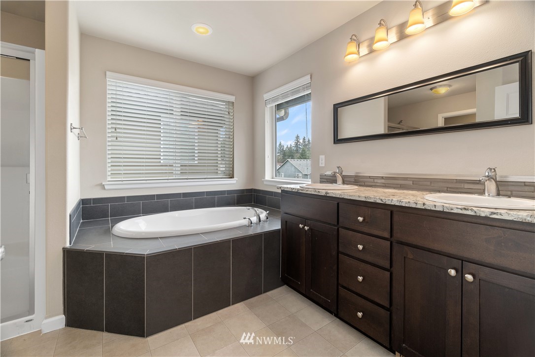 4715 Rosa Court Lacey, WA 98503 - Photo 15 of 35 Gallery Image 15