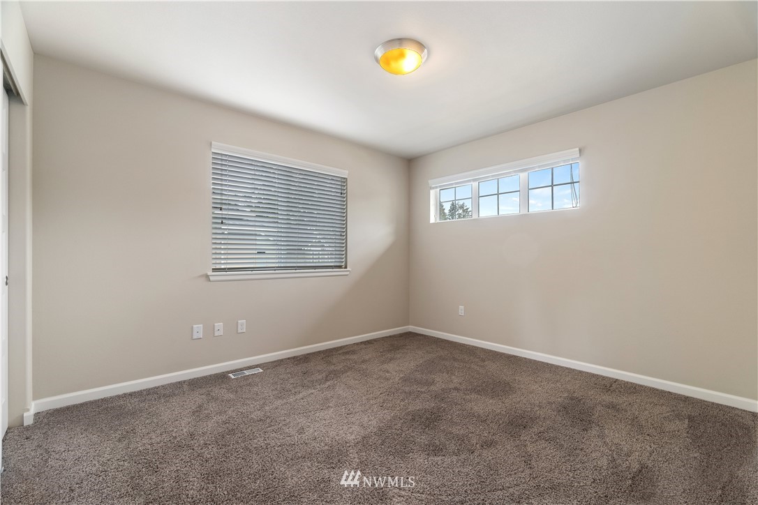 4715 Rosa Court Lacey, WA 98503 - Photo 8 of 35 Gallery Image 8