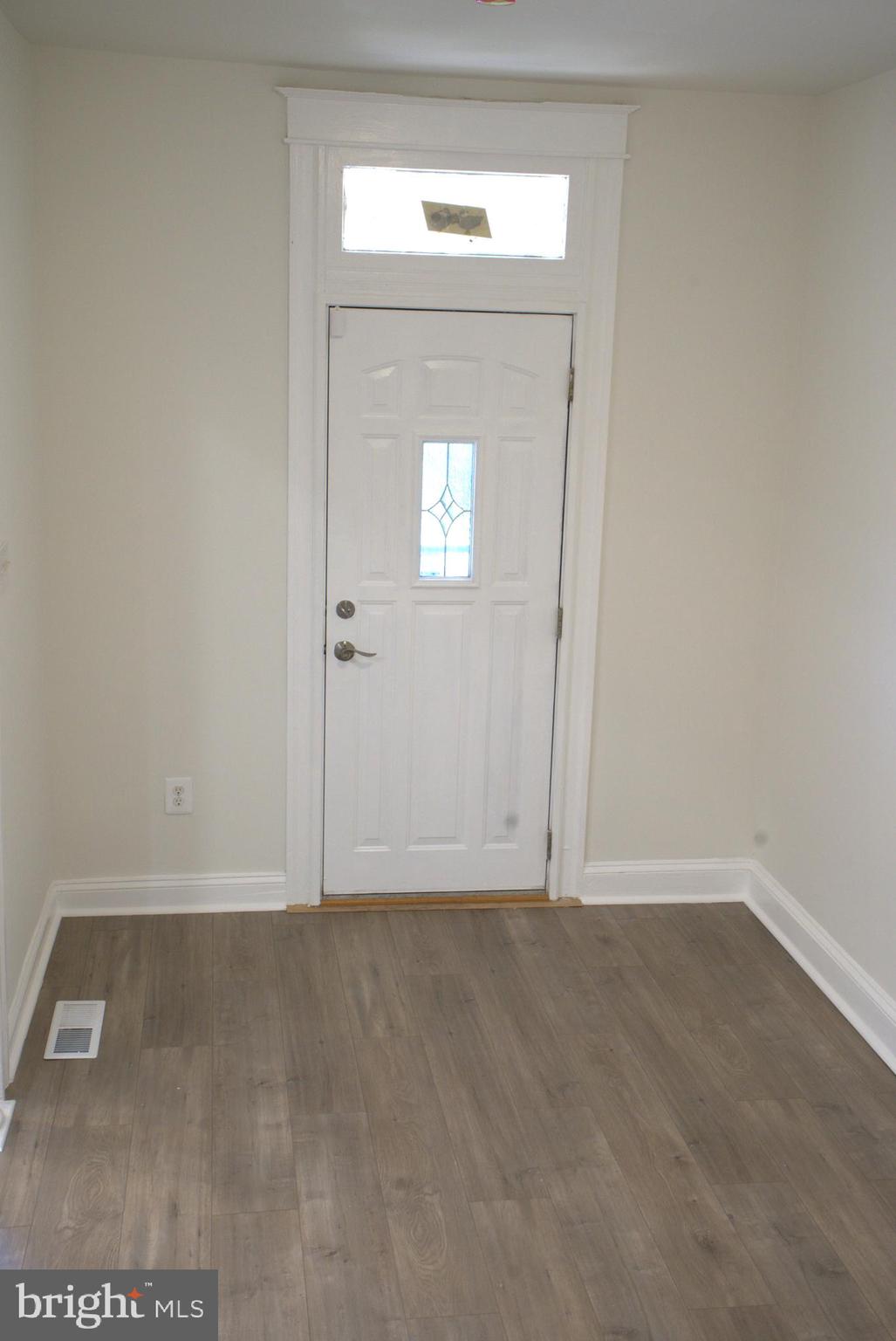 117 South Wickham Road Baltimore, MD 21229 - Photo 55 of 121 Ent7