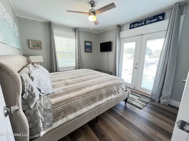 $1,500 | 412 Chadwick Avenue, Waveland, MS 39576