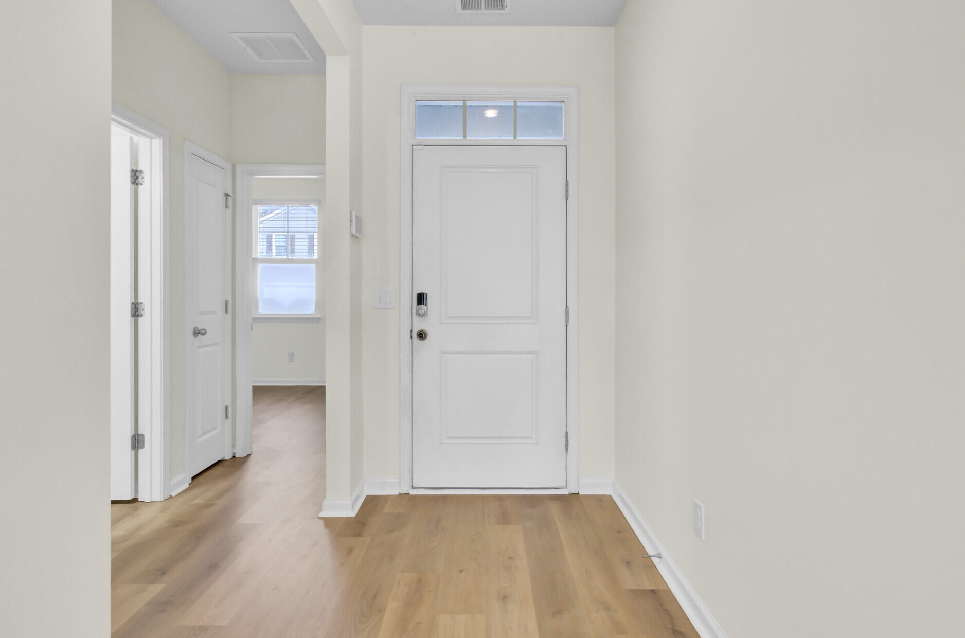 545 Wayton Circle Moncks Corner, SC 29461 - Photo 7 of 49 06_6_mls