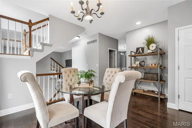 $485,000 | 7004 Seminary Ridge Court, Edwardsville, IL 62025