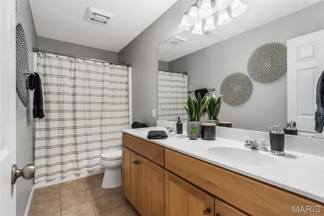 $485,000 | 7004 Seminary Ridge Court, Edwardsville, IL 62025