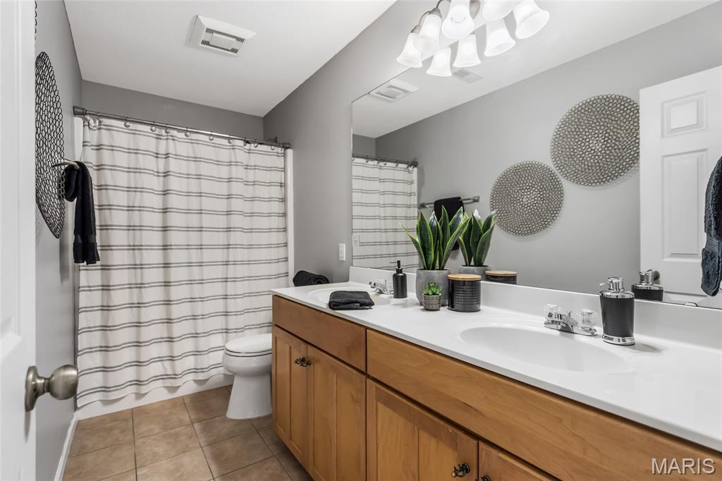 7004 Seminary Ridge Court Edwardsville, IL 62025 - Photo 32 of 57 Gallery Image 32