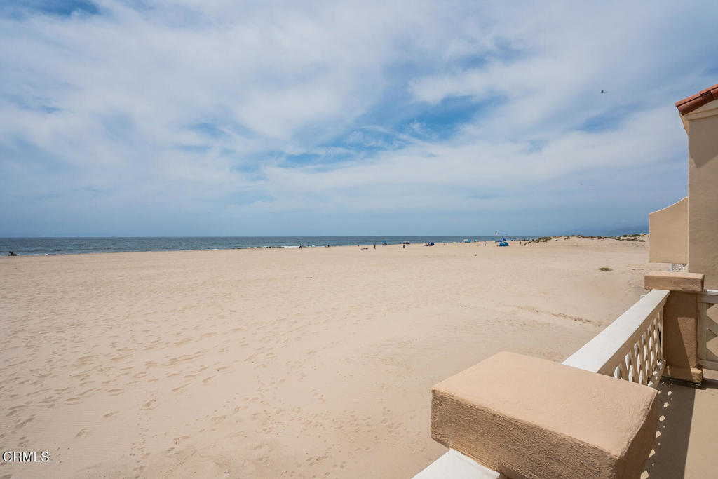 4165 Ocean Drive Oxnard, CA 93035 - Photo 37 of 44 a view of sky from balcony