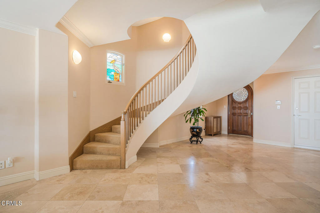4165 Ocean Drive Oxnard, CA 93035 - Photo 7 of 44 a view of entryway and hall