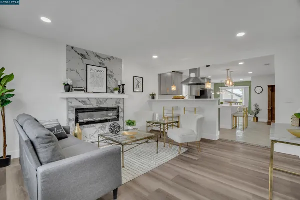 $799,000 | 2131 Pomona Avenue, Martinez, CA 94553