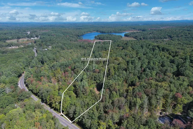$299,900 | 815 Augusta Road, Jefferson, ME 04348