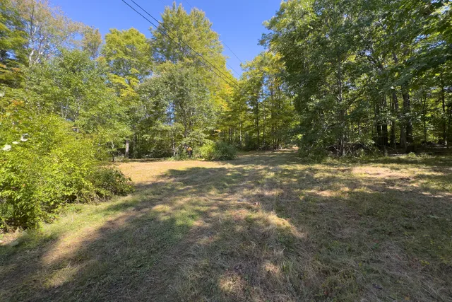 $299,900 | 815 Augusta Road, Jefferson, ME 04348