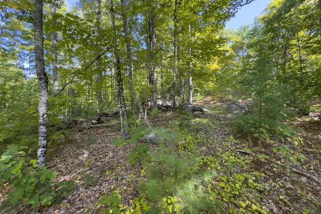 $299,900 | 815 Augusta Road, Jefferson, ME 04348