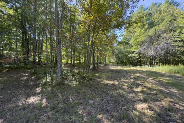 $299,900 | 815 Augusta Road, Jefferson, ME 04348