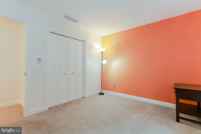 $3,000 | 86 Morias Avenue, Millville, NJ 08332