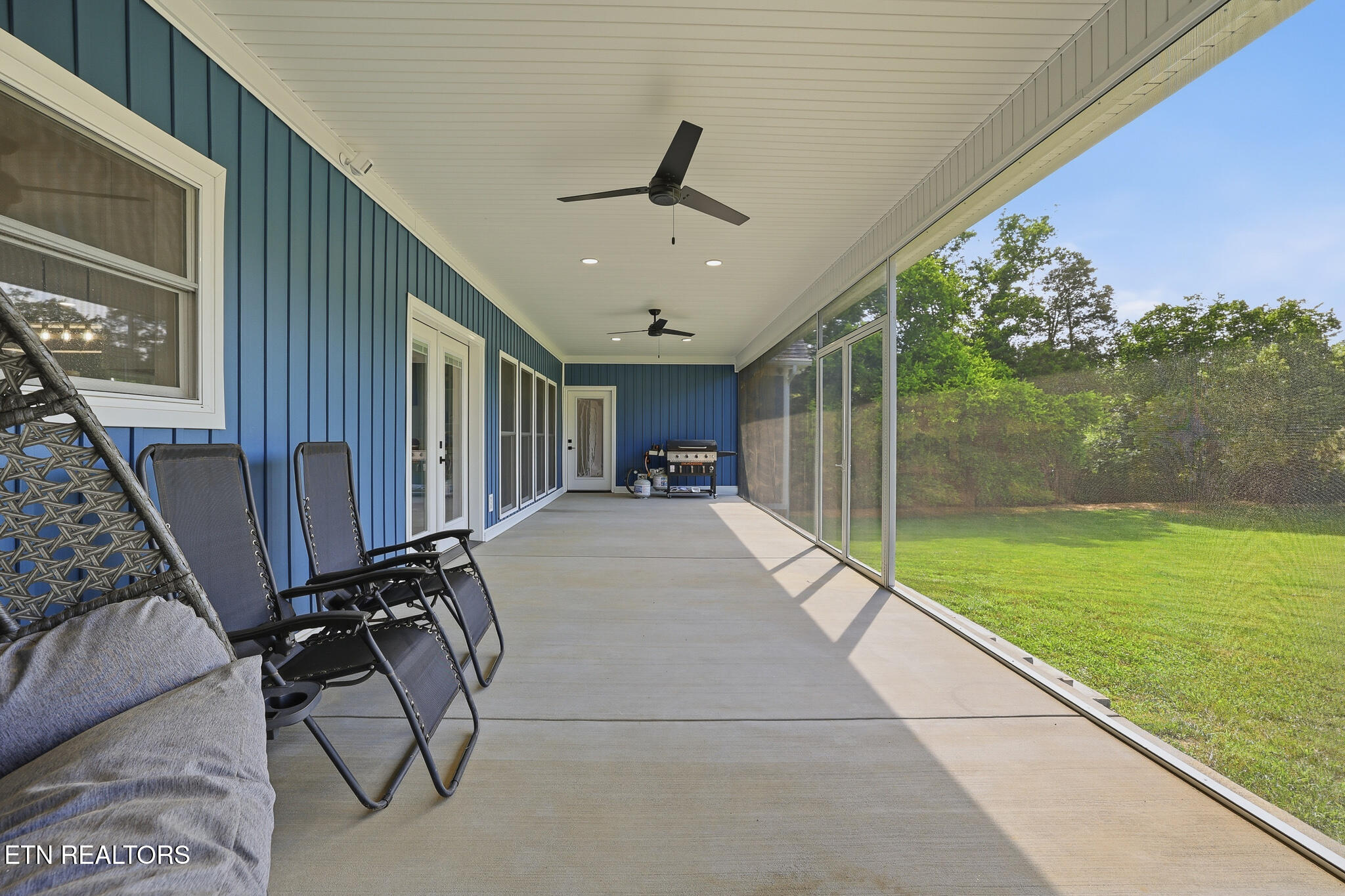 641 Zirkle Road Dandridge, TN 37725 - Photo 36 of 40 53-641_Zirkle_Rd_054