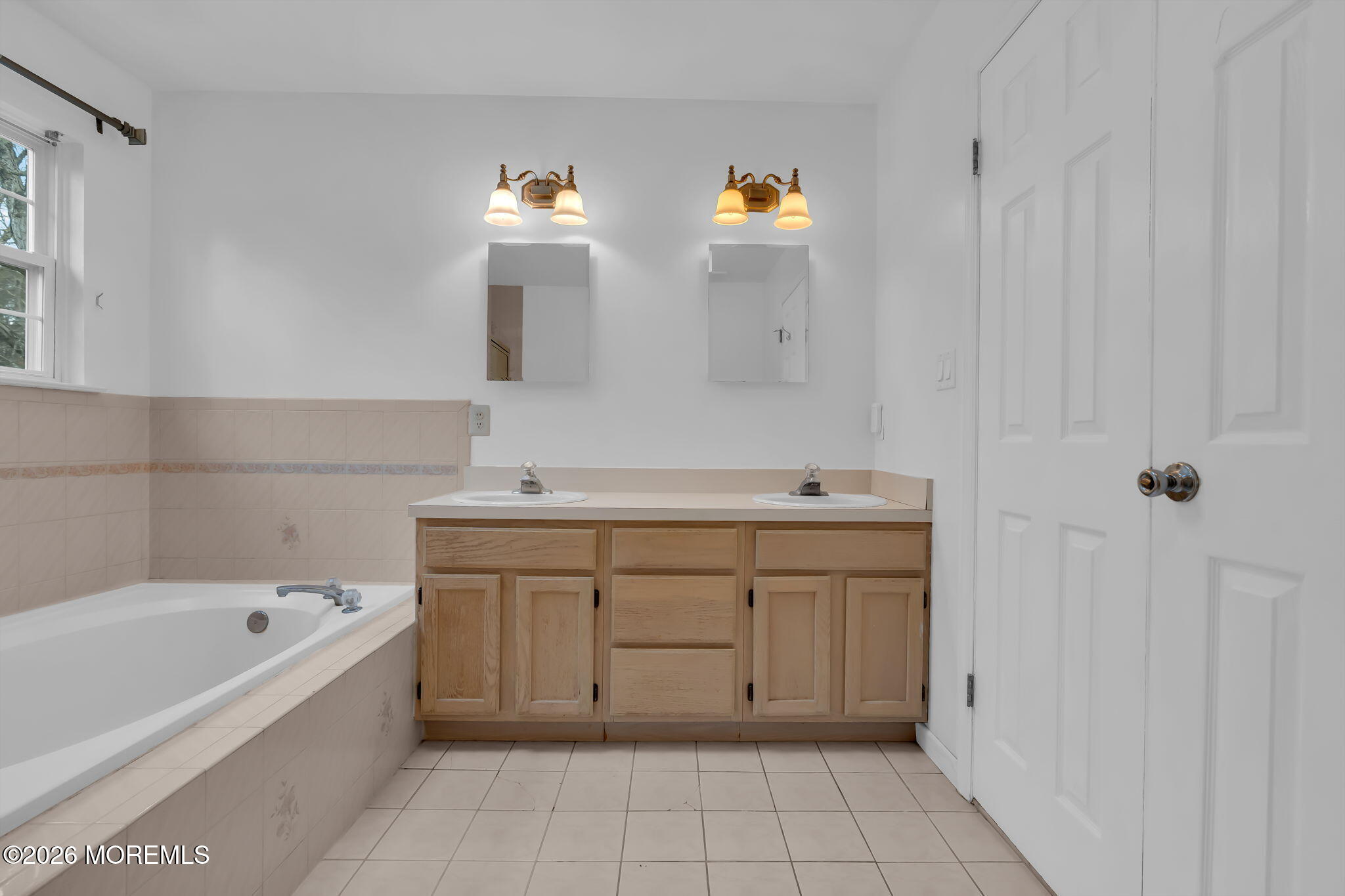 6 Candy Court Jackson, NJ 08527 - Photo 22 of 74 a bathroom with a sink vanity and mirror