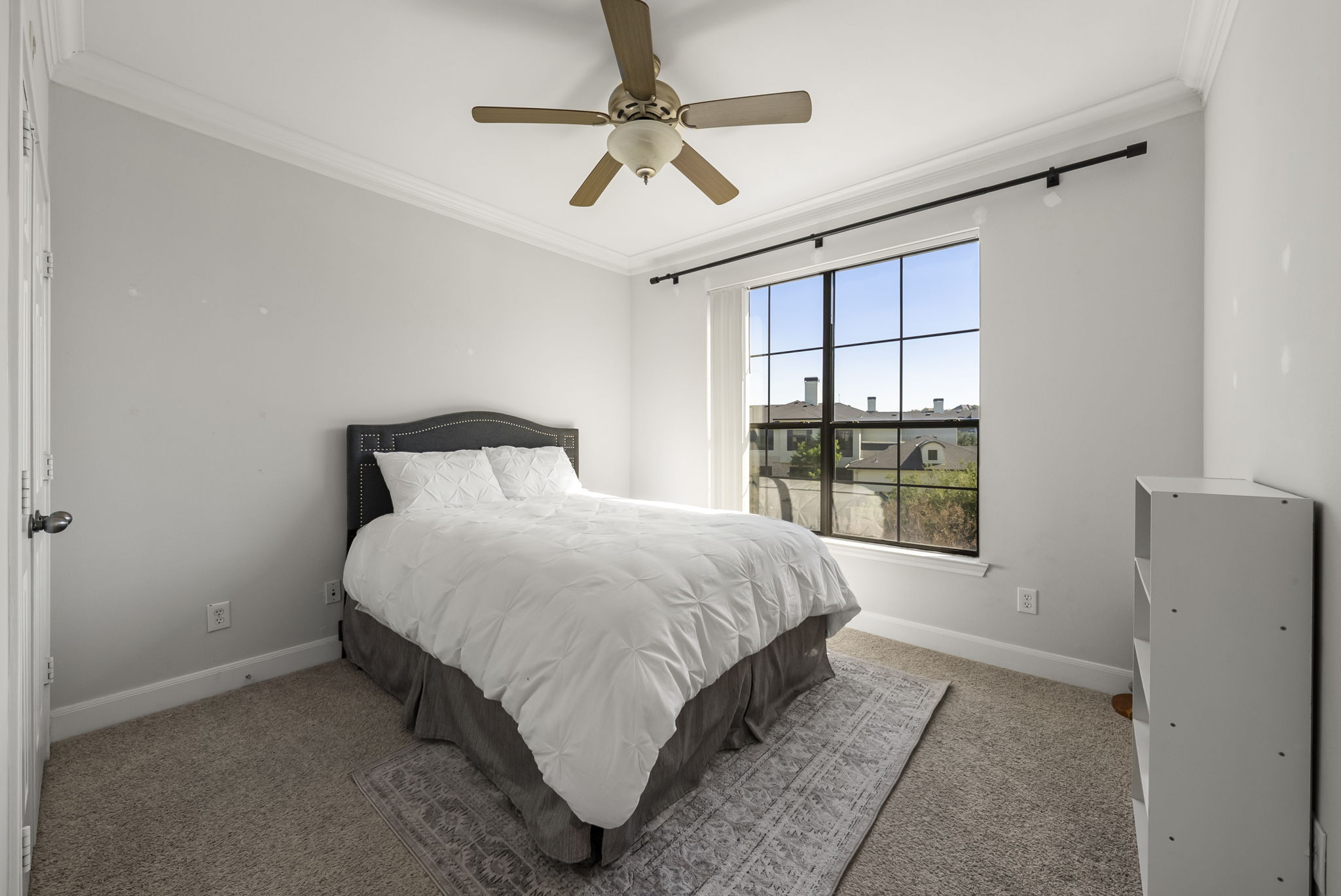 7701 Rialto Boulevard, Unit 1426 Austin, TX 78735 - Photo 12 of 29 Secondary Bedroom