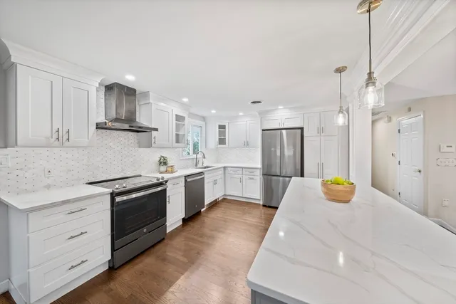 $899,000 | 3 Burke Drive, Canton, MA 02021