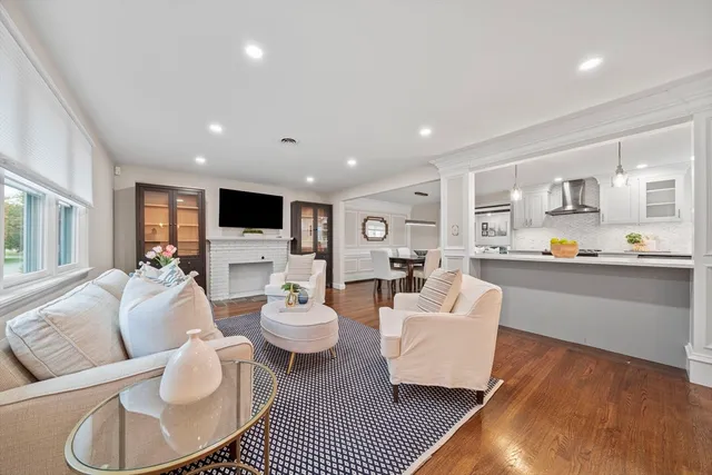 $899,000 | 3 Burke Drive, Canton, MA 02021