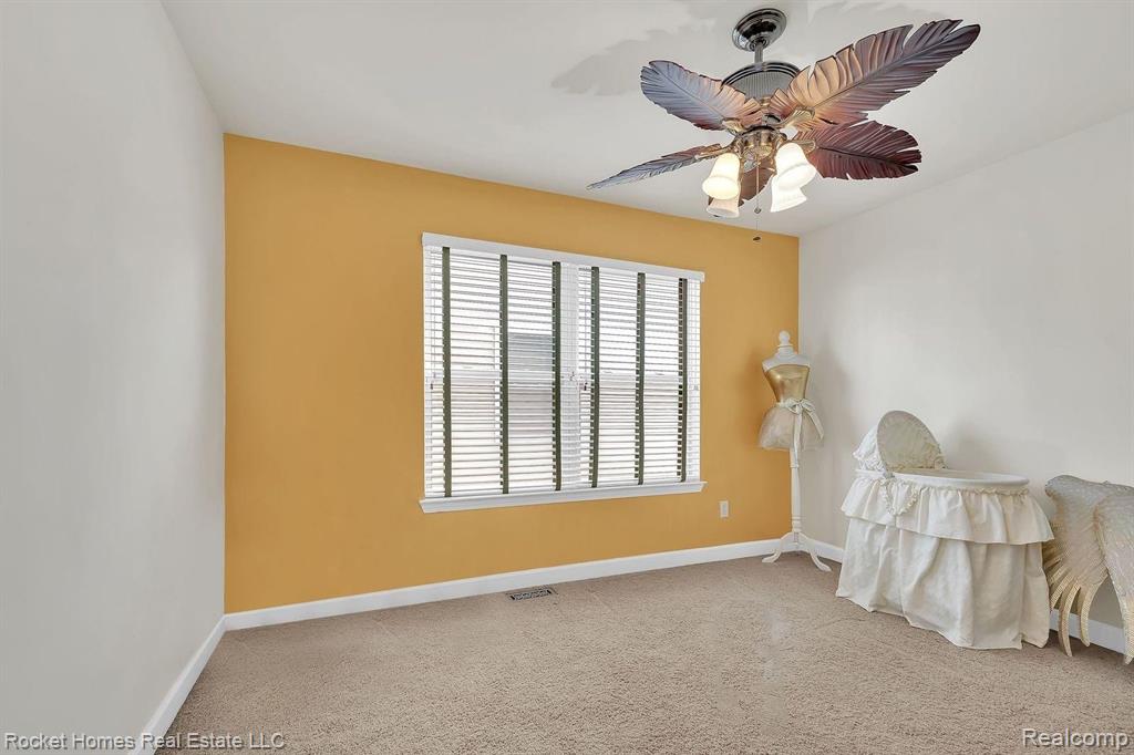 27570 Cromwell Road Novi, MI 48374 - Photo 16 of 28