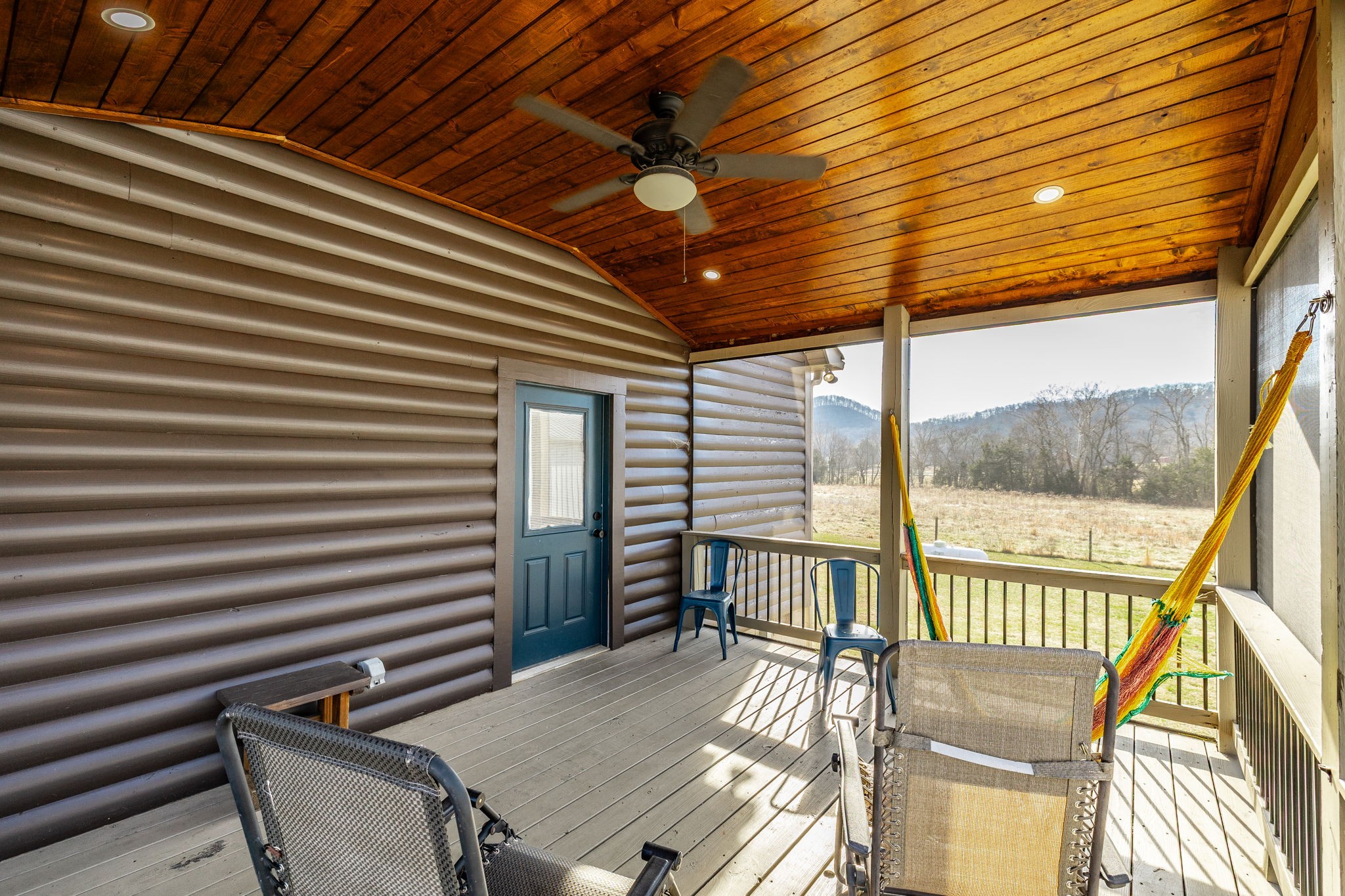 440 Honeysuckle Lane Road Bethpage, TN 37022 - Photo 13 of 95 Gallery Image 13