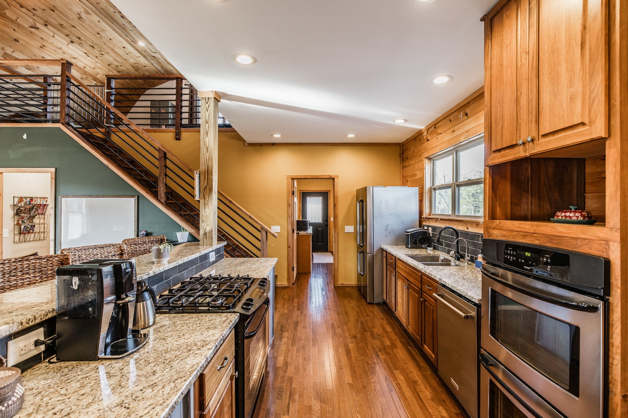 440 Honeysuckle Lane Road Bethpage, TN 37022 - Photo 16 of 95 Gallery Image 16