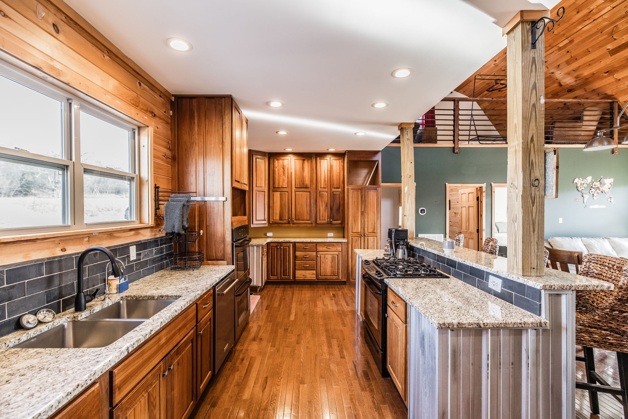 440 Honeysuckle Lane Road Bethpage, TN 37022 - Photo 18 of 95 Gallery Image 18